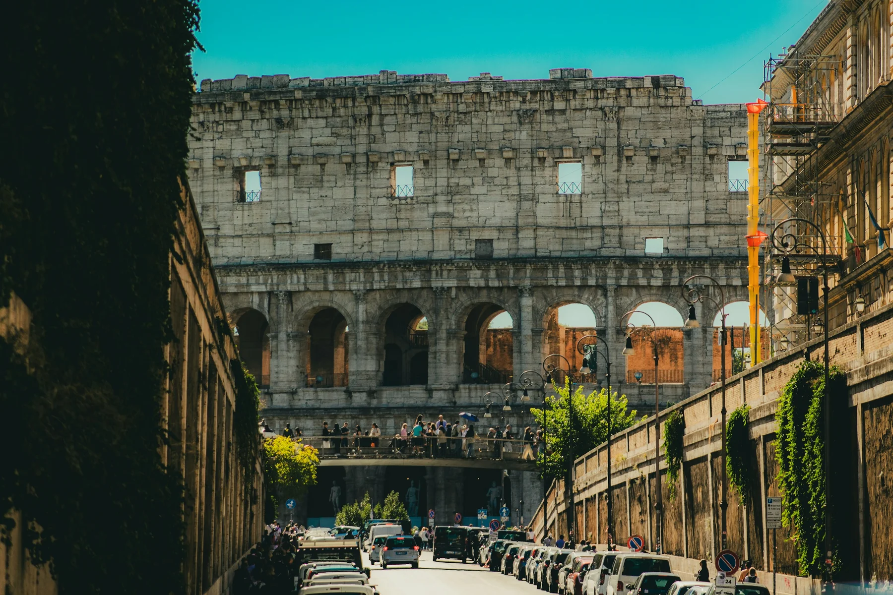 Calles de Roma con arquitectura clásica