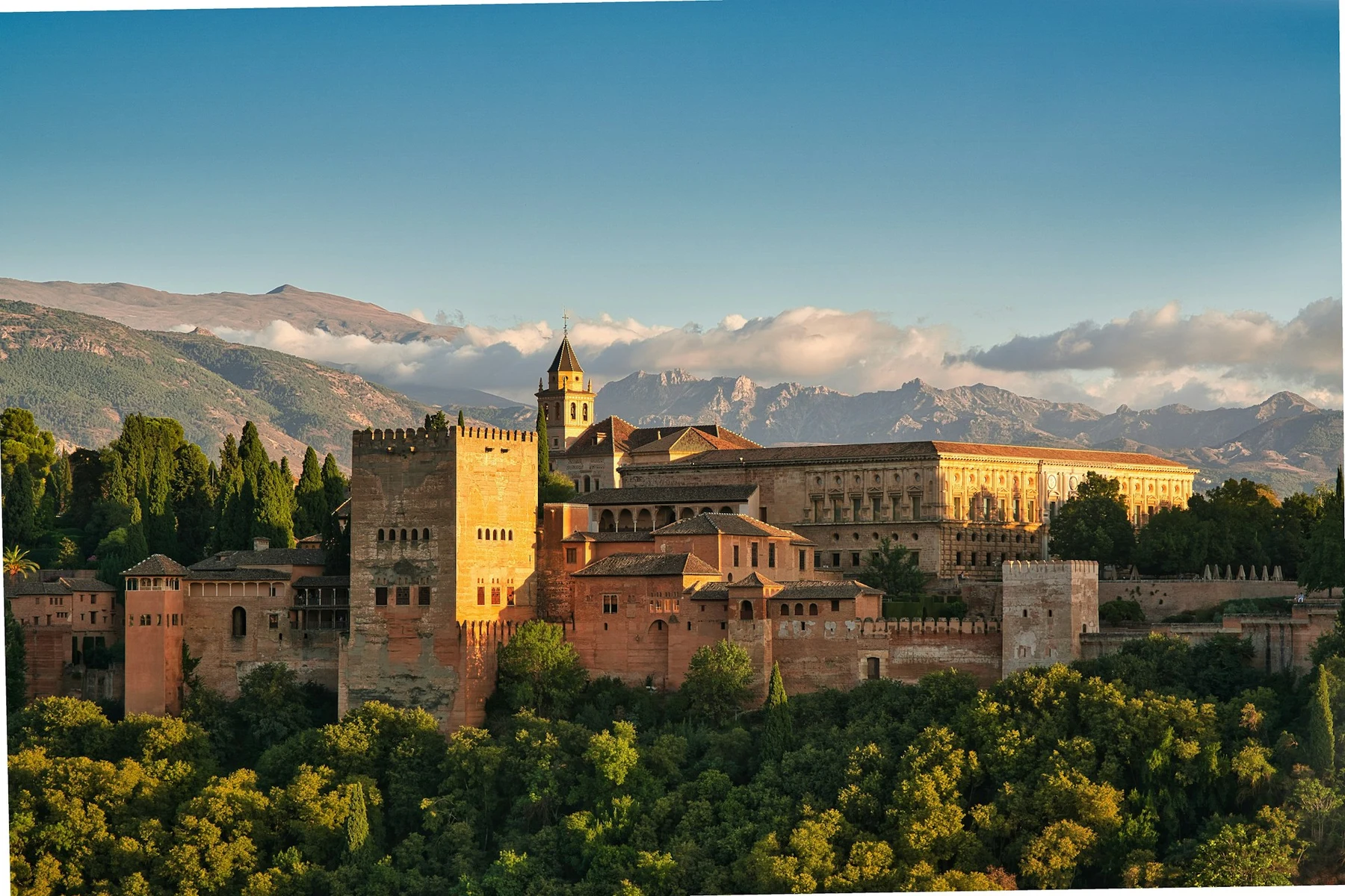 🏰 La Alhambra de Granada: El Manual Definitivo Paso a Paso