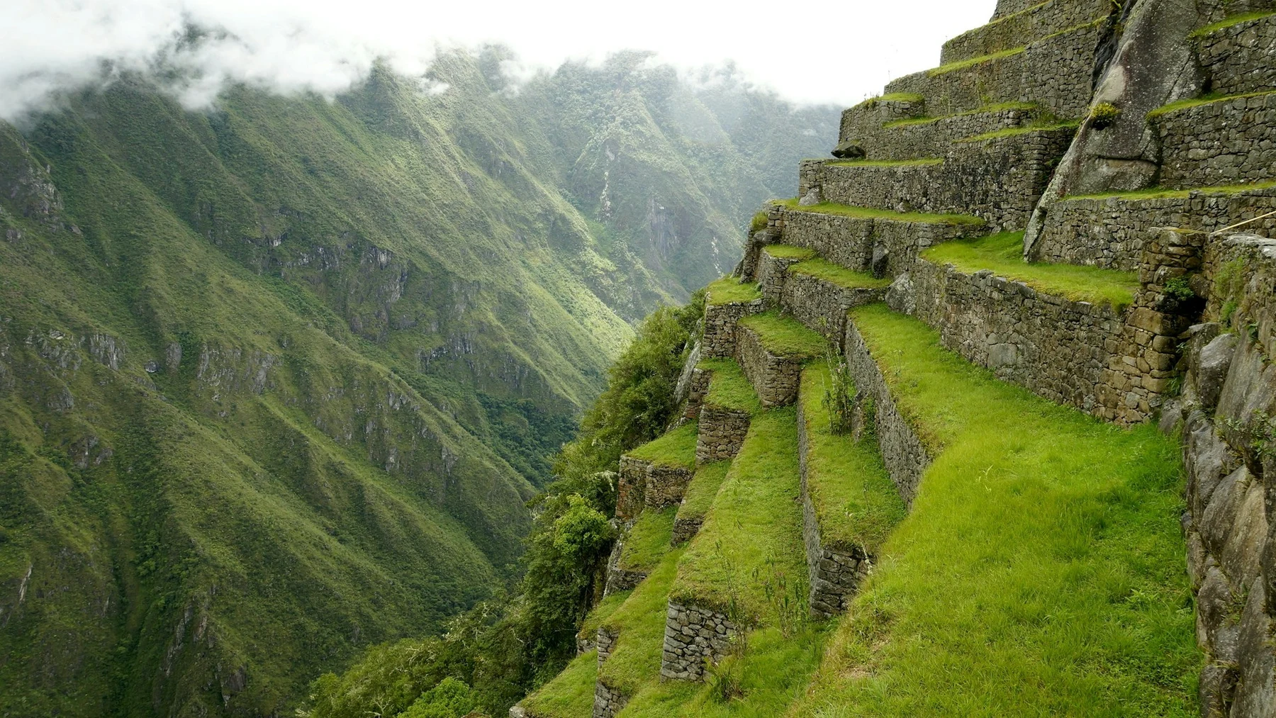 ⛰️ La Ciudad Perdida: Cómo infiltrarse en Machu Picchu (Perú) sin caer en la trampa turística
