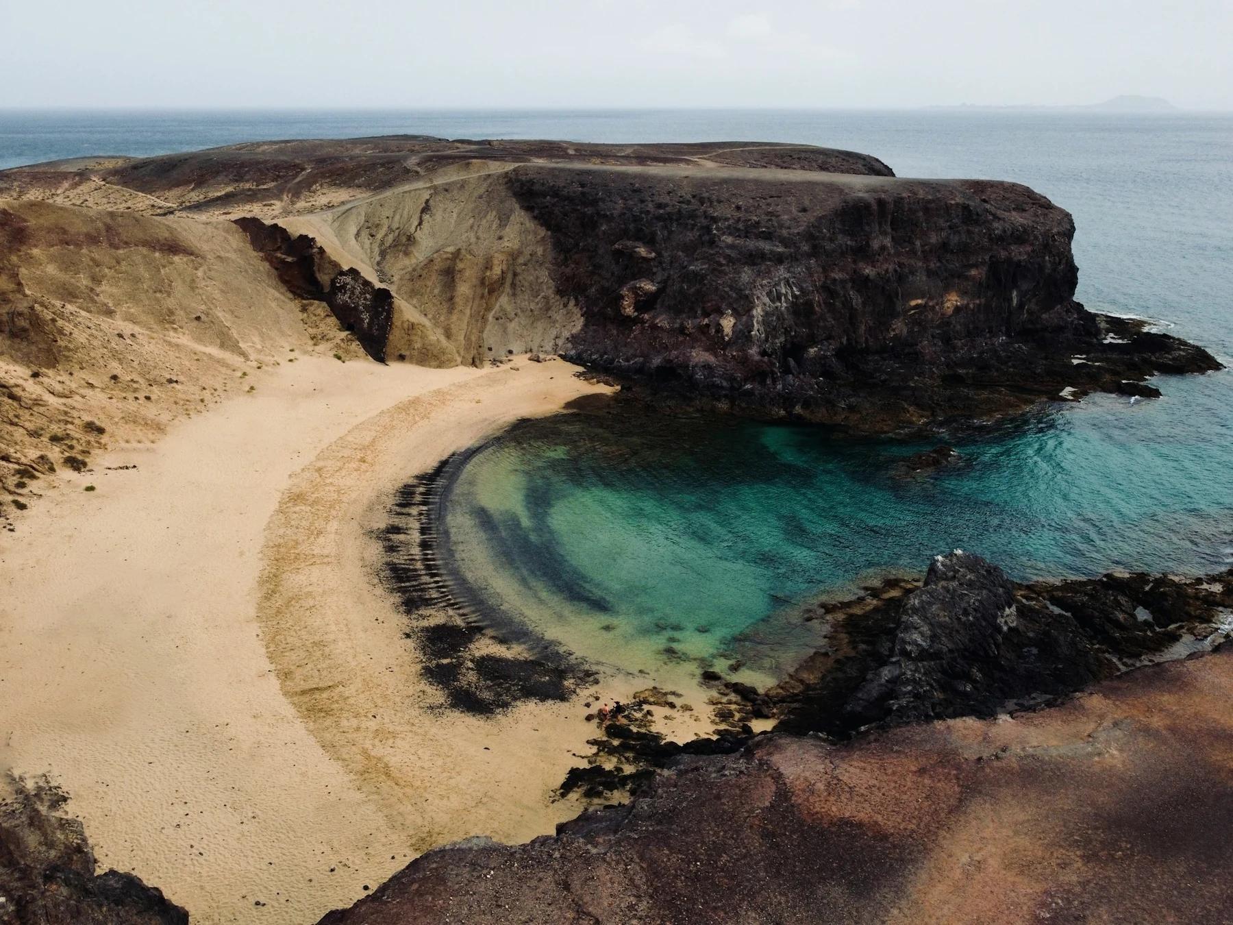 🌋 Lanzarote: La isla de fuego y mar que parece sacada de otro planeta