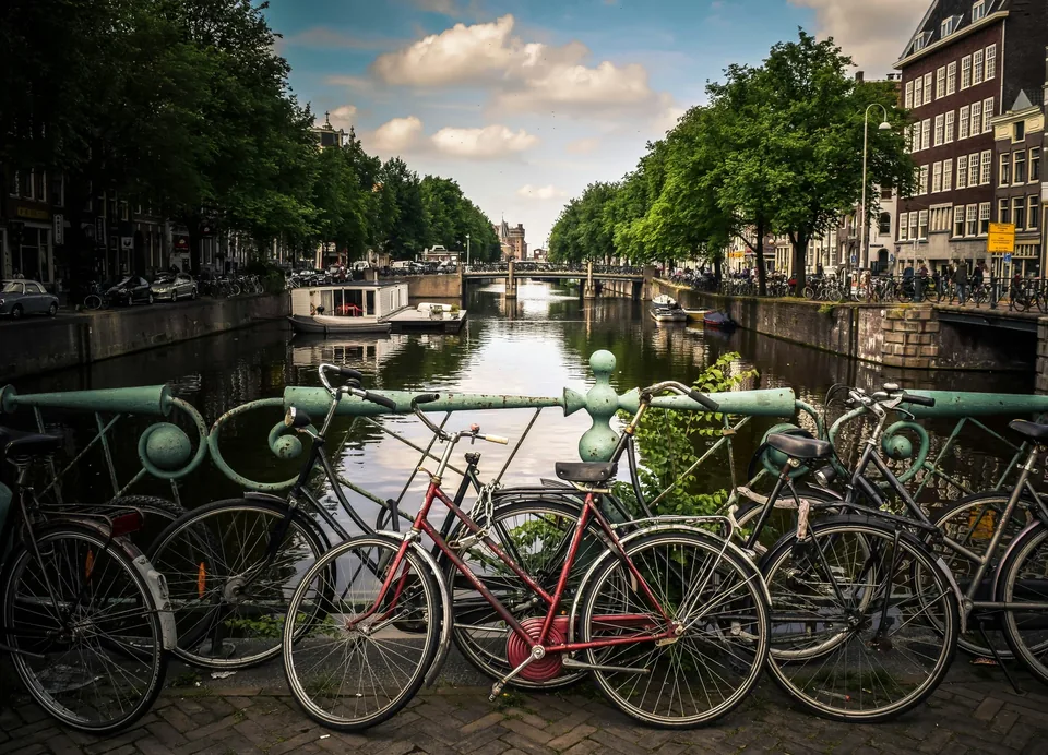 🇳🇱 Ámsterdam: VUELOS + 3 noches de hotel con desayuno