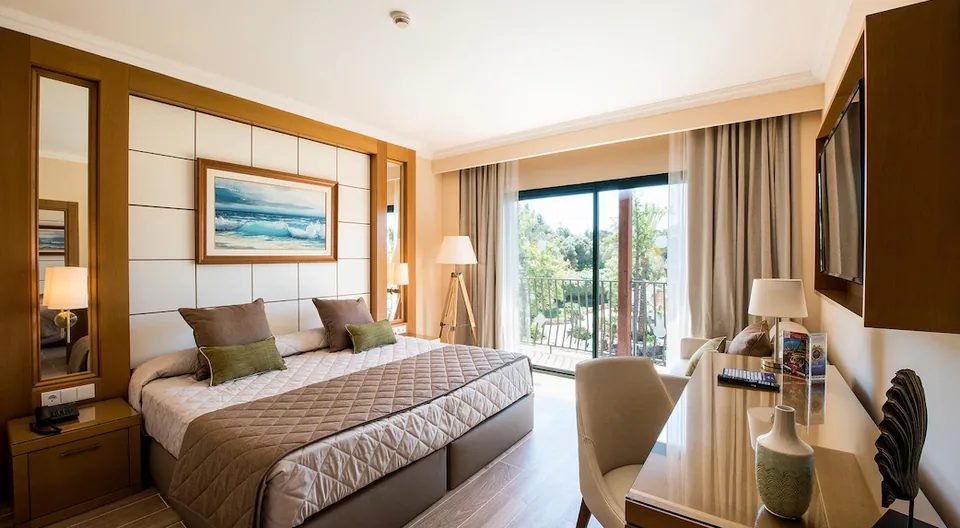 🎢 3 Días en PortAventura con Hotel 4⭐️ + Entradas