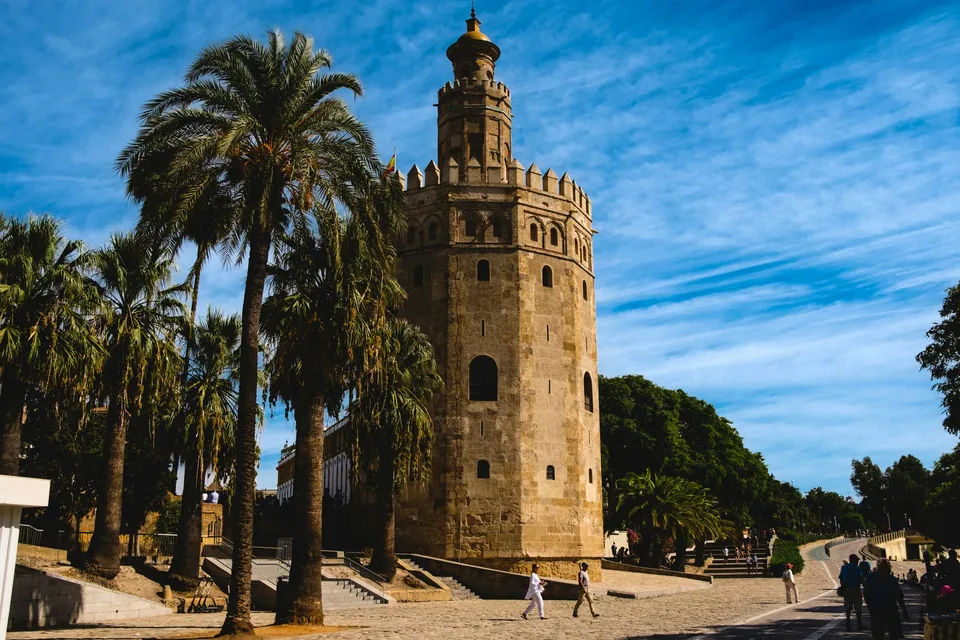 ✨ Sevilla: 2 noches Luces de Navidad y Cabalgata de Reyes Magos
