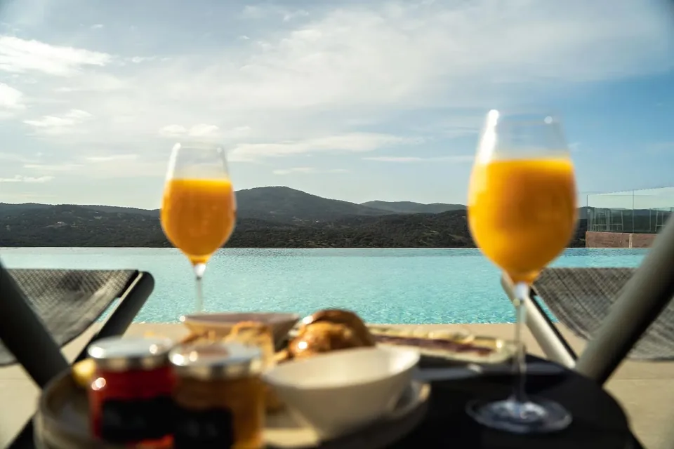 💎​¡Lujazo rural de 5⭐️en un hotel boutique con piscina infinita!