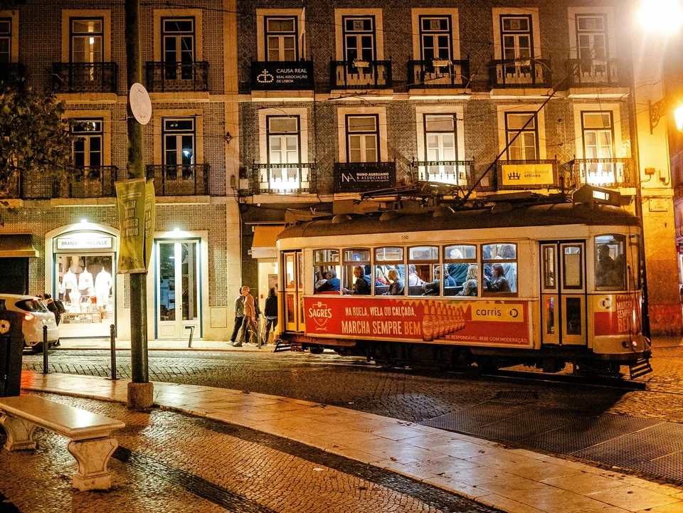 🎄Mercadillo de Navidad en Lisboa: 2 noches de fin de semana
