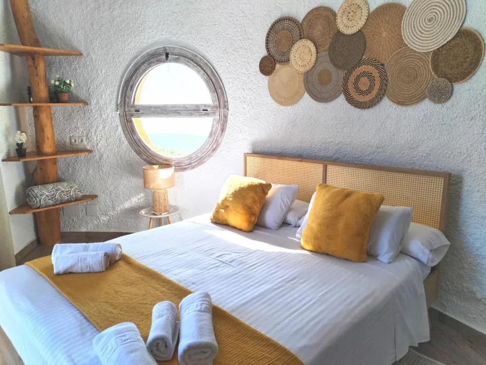 🐌 Hotel Singular en forma de Caracol en Málaga