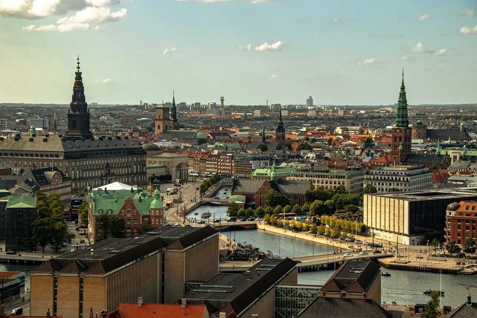 🧱Viaje mágico a Copenhague + Legoland® Billund de 7 días