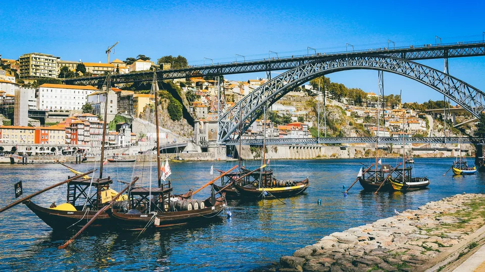 🌉 Oporto: 3 noches con VUELOS y apartamentos top