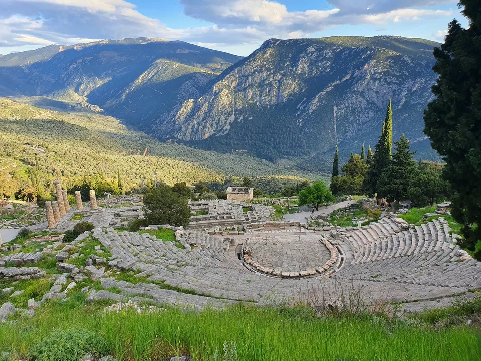 🏛️ Peloponeso y Meteora: 9 Días A Tu Aire 🚗 + Hotel + Vuelos