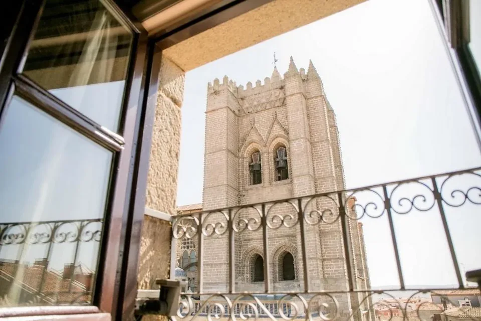 🏨 Ávila: Hotel 4* + Media Pensión + Cava