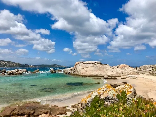 🇮🇹 La Maddalena: 2 Noches + Desayunos + Vuelos