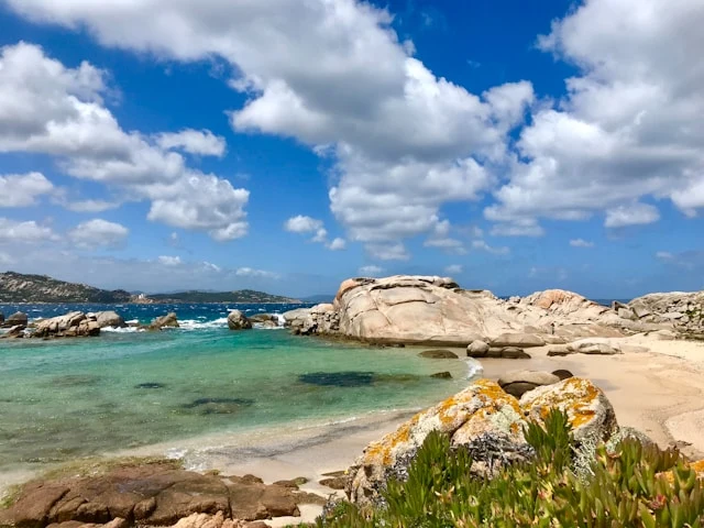 🇮🇹 La Maddalena: 2 Noches + Desayunos + Vuelos