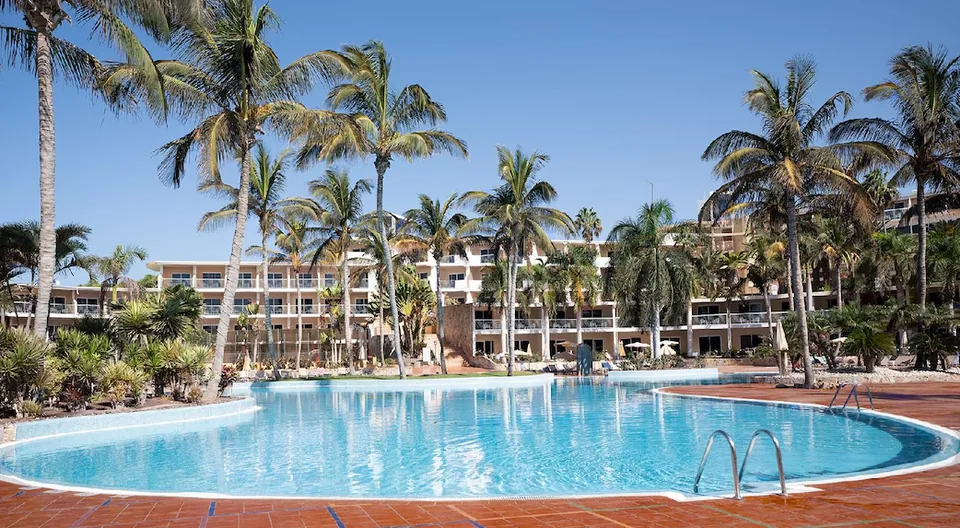🍹¡Todo Incluido en Fuerteventura! 7 Noches con Vuelos + Hotel 4⭐️