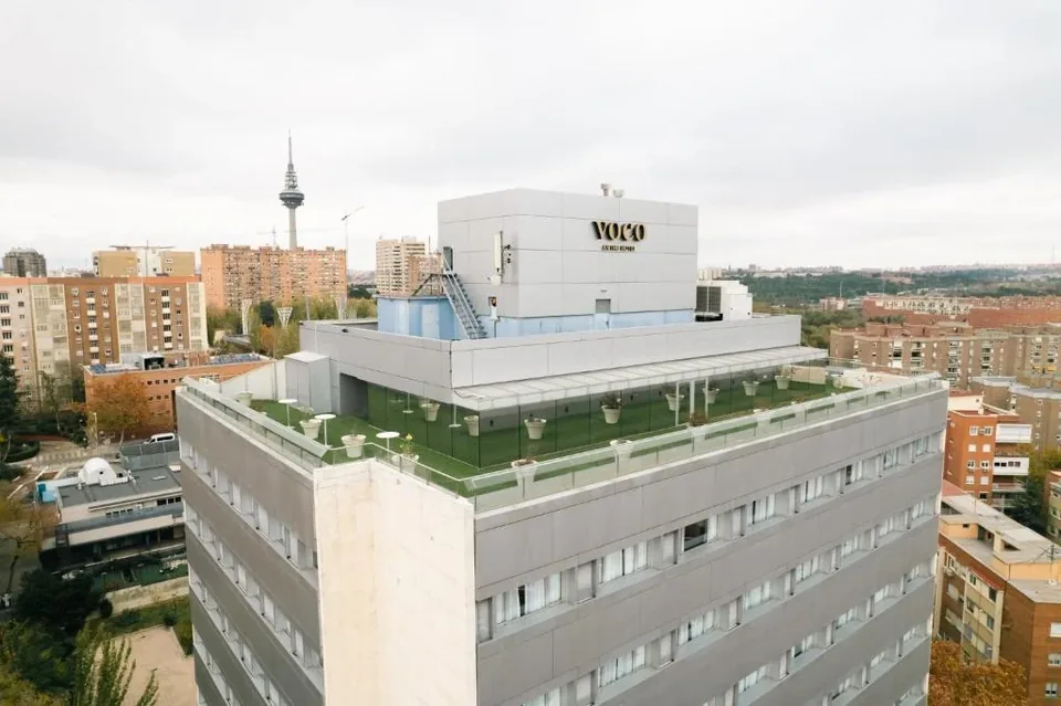 🏙️ Madrid: Hotel 4* + Desayuno + Degustación de Ibéricos