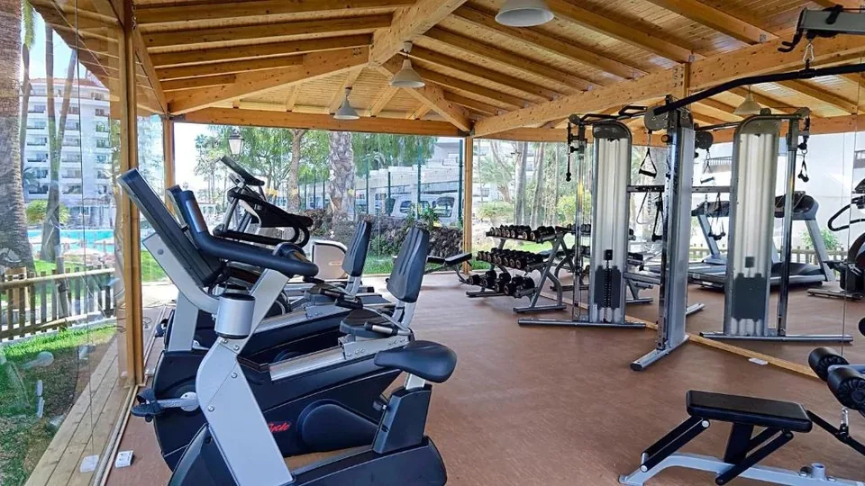 🌴 Gran Canaria: 2 Adultos + 2 niños + Hotel 4* T.I. + Vuelos