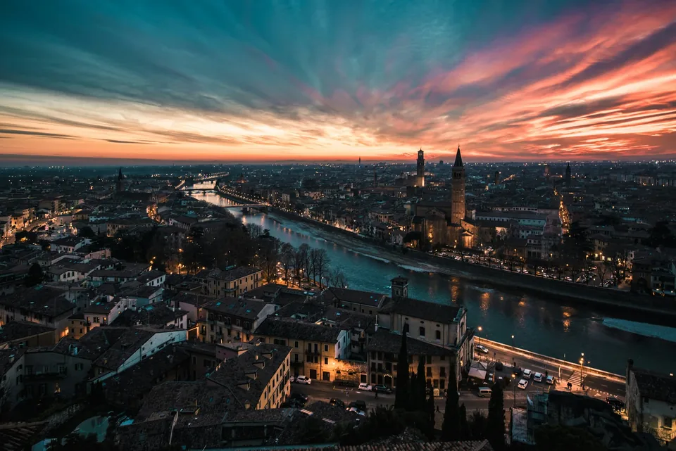 🚗 Lagos del Norte de Milan a Verona: 6 días a tu aire + Hoteles +Vuelos ✈️