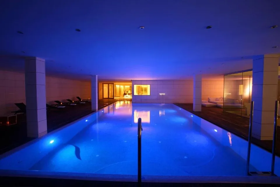 🏨 Lleida: Hotel 5* + Desayuno + Spa Detalle de Bienvenida