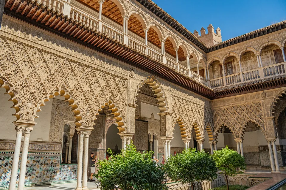 🍊 Sevilla: Escapada de 5 Días en Hotel Céntrico + Desayuno incluido