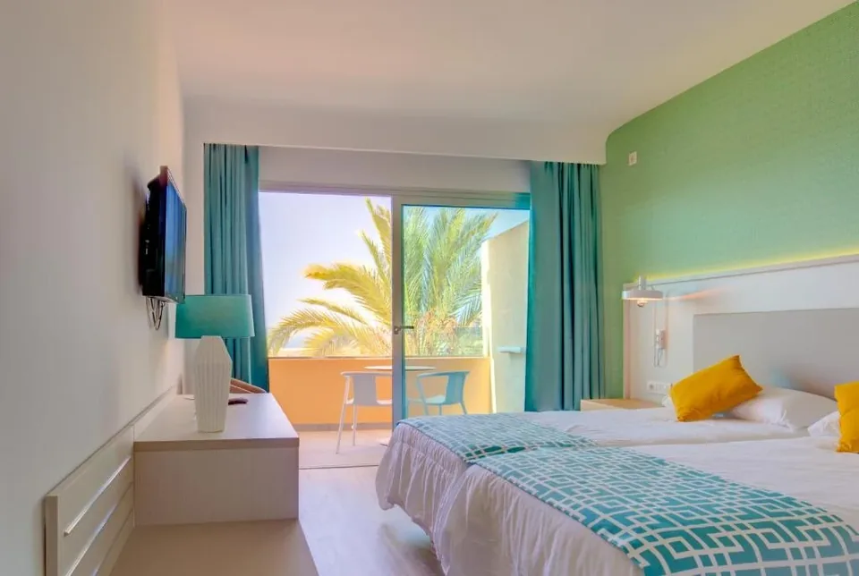 🌴 Fuerteventura: 7 Noches en T.I. + Hotel 4* + Vuelos