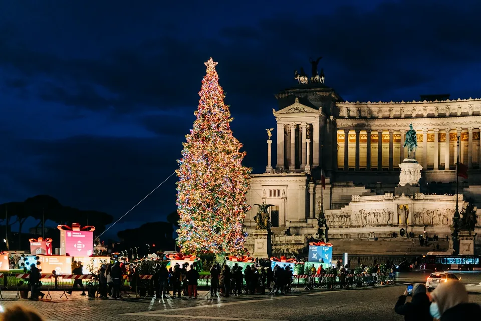 🎄Mercado Navideño en Roma: 2 Noches+ Desayunos + Vuelos