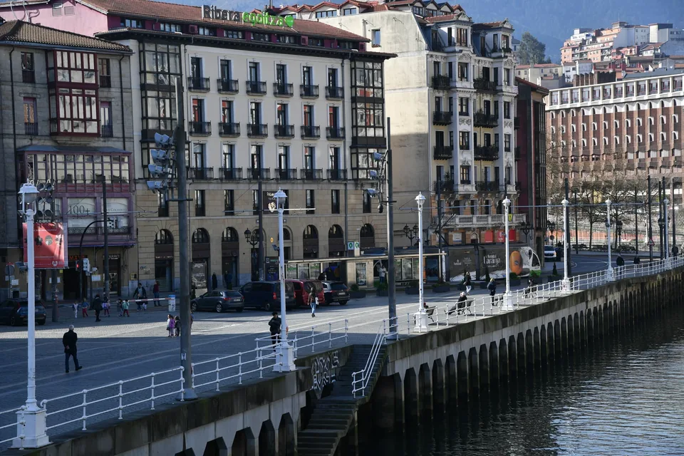 ⭐️Bilbao: noche en Hotel 4★