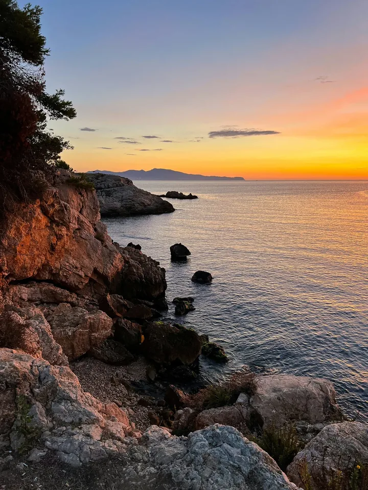 🌊 Costa Brava: Escapada de Fin de Semana + desayuno incluido