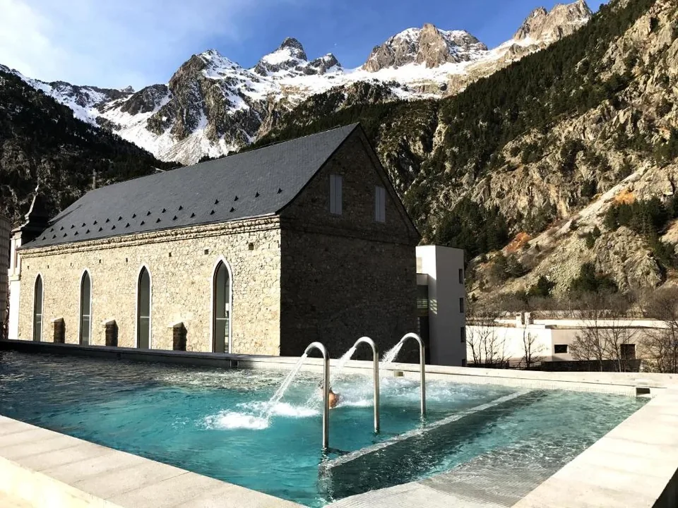 🏔️ Escapada de Relax en el Balneario de Panticosa