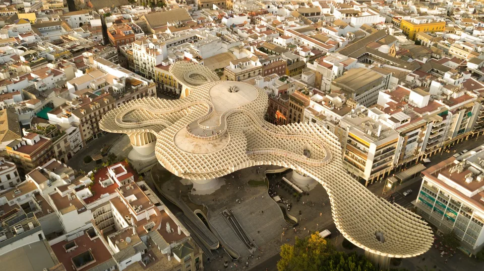 🍊 Sevilla: Escapada de 5 Días en Hotel Céntrico + Desayuno incluido