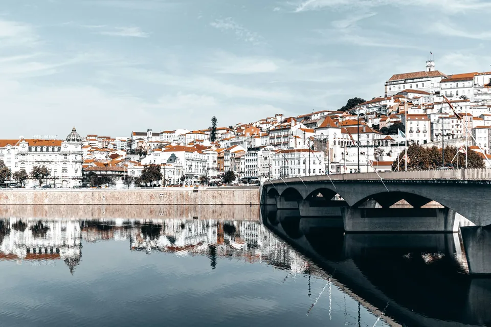 🏛️ Coimbra,Oporto, Lisboa y Fátima: Circuito 6 días + Hoteles + Vuelos