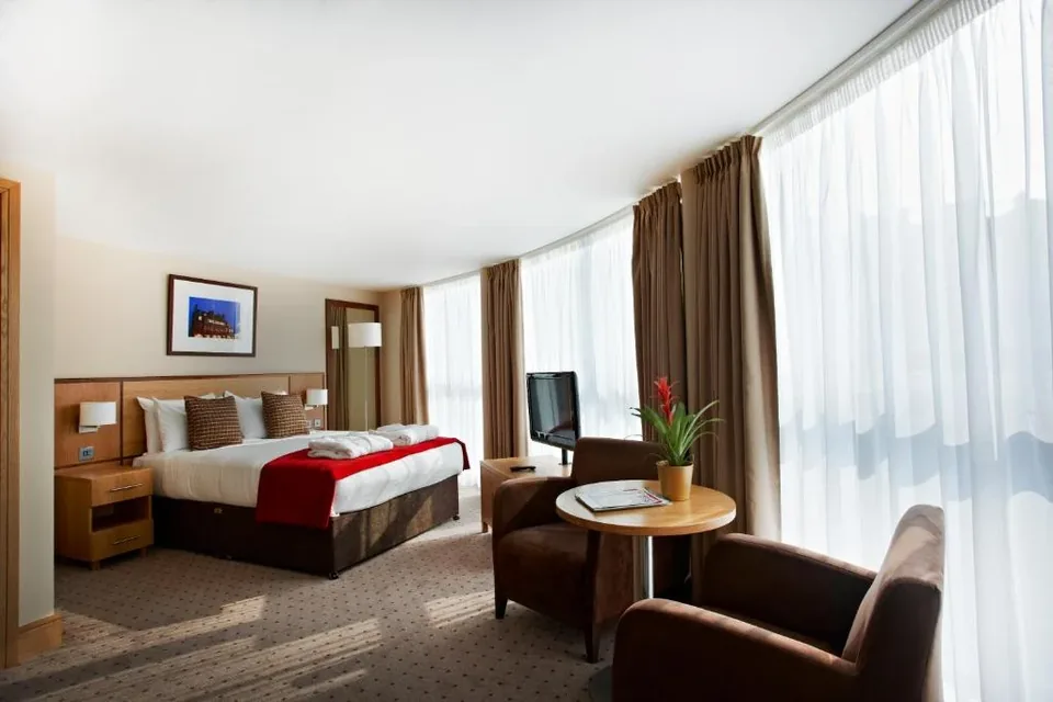 🎡 Londres: 2 Noches en Hotel 4* + Vuelos
