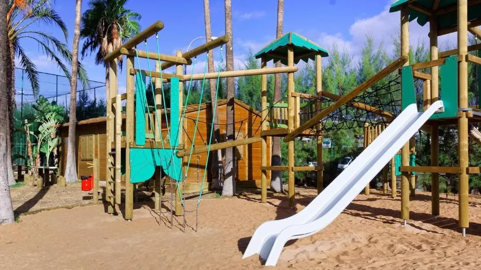 🌴 Gran Canaria: 2 Adultos + 2 niños + Hotel 4* T.I. + Vuelos
