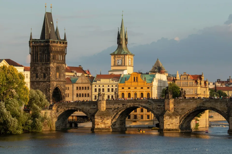 🏛️ Centroeuropa: 8 Días en Circuito Ciudades Imperiales Senior +60