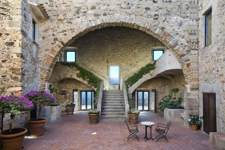 ⚓ Histórico Hotel Boutique junto al Faro de Llafranc en la Costa Brava