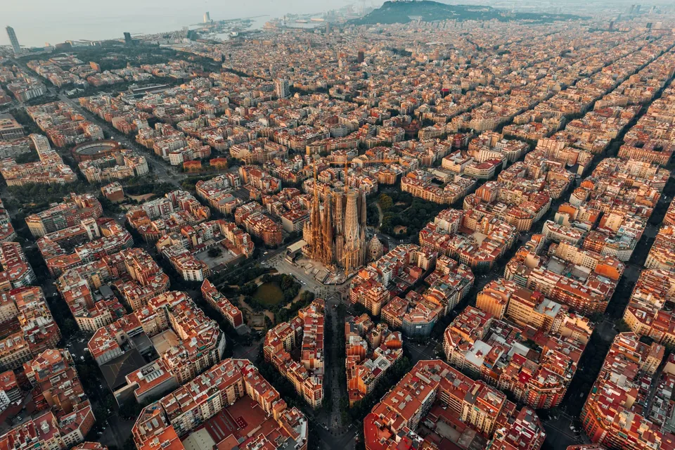 ⭐️ Barcelona: Fin de Semana en Noviembre o Diciembre