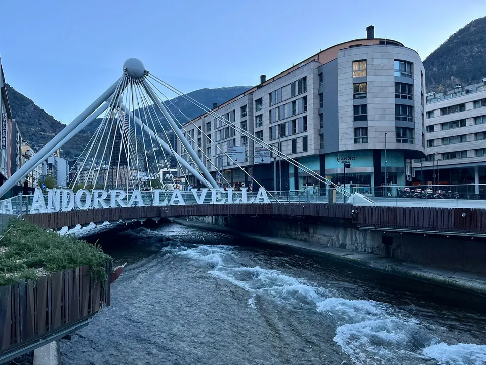 💦 Escapada a Andorra con Hotel + Entrada al Spa de Caldea