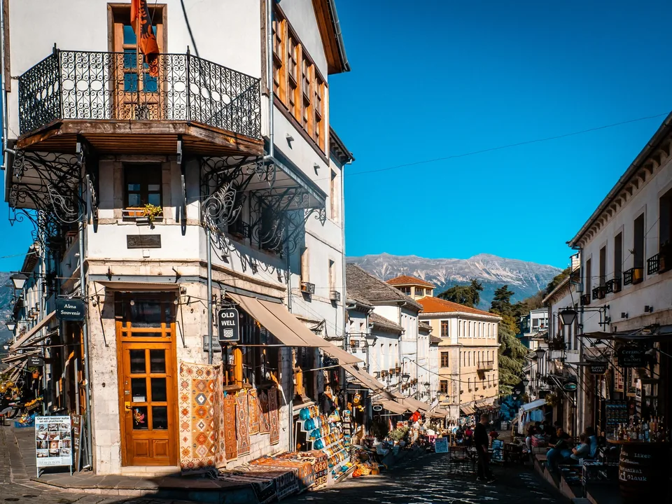 🌄 Albania: 8 días a tu aire 🚗 + Vuelos + Hoteles