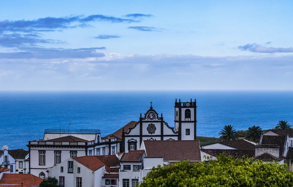 🏝️ São Miguel (Azores):7 Días a Tu Aire🚗 + Hotel + Vuelos