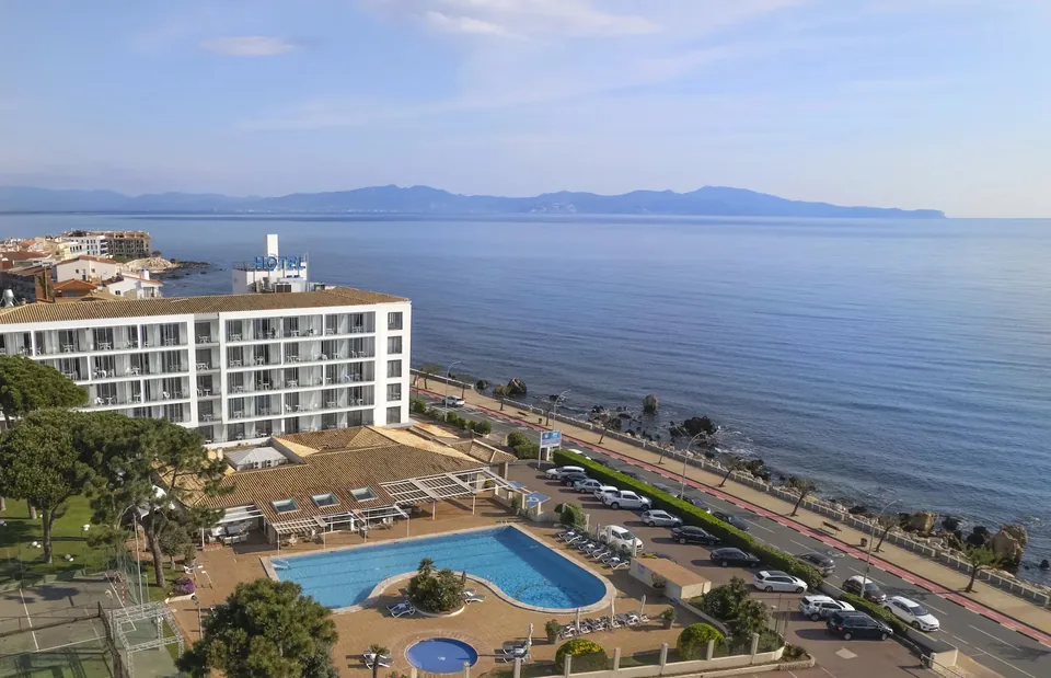 🌊 Costa Brava: Escapada de Fin de Semana + desayuno incluido