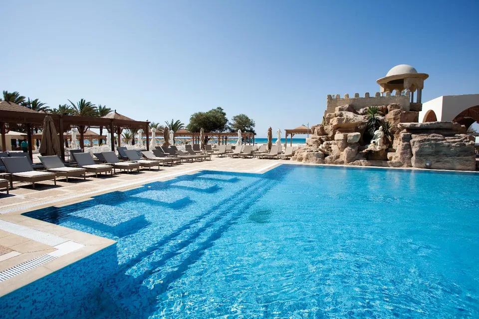 🇹🇳☀️ ¡5 días en Hotel 5⭐️en todo incluido! ✈️ + 🏩