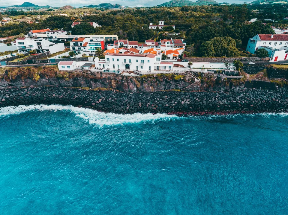 🏝️ São Miguel (Azores):7 Días a Tu Aire🚗 + Hotel + Vuelos