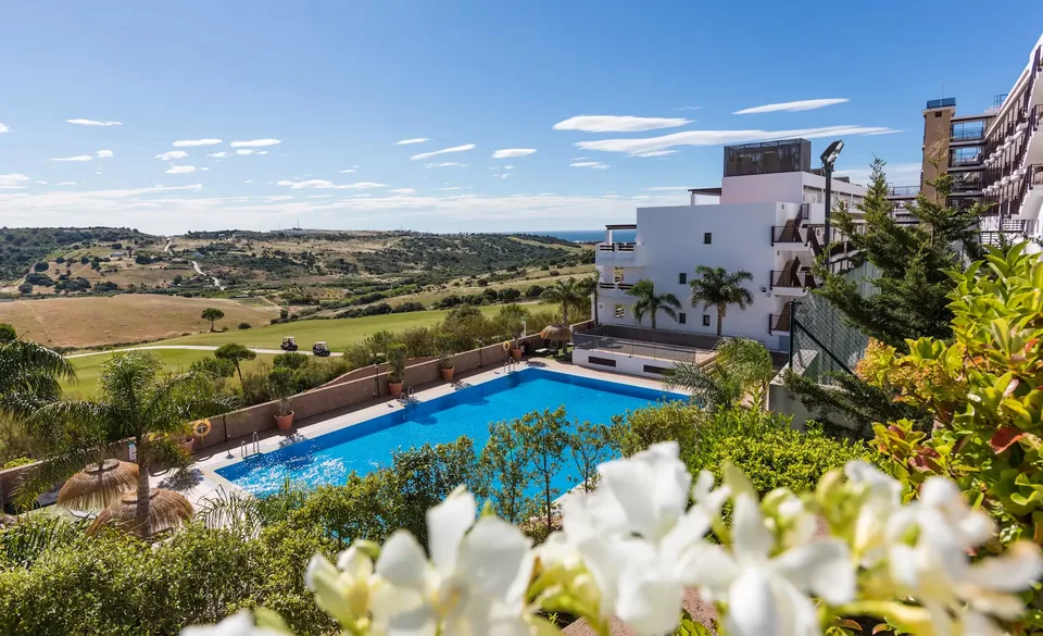 ⛳ ¡Escapada a Estepona de 3 días / 2 noches!