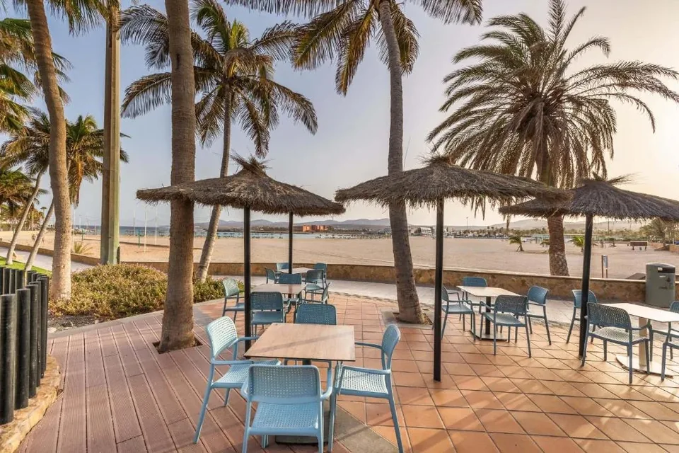 🌊 Fuerteventura: Vuelos + Hotel 4* + Media Pensión