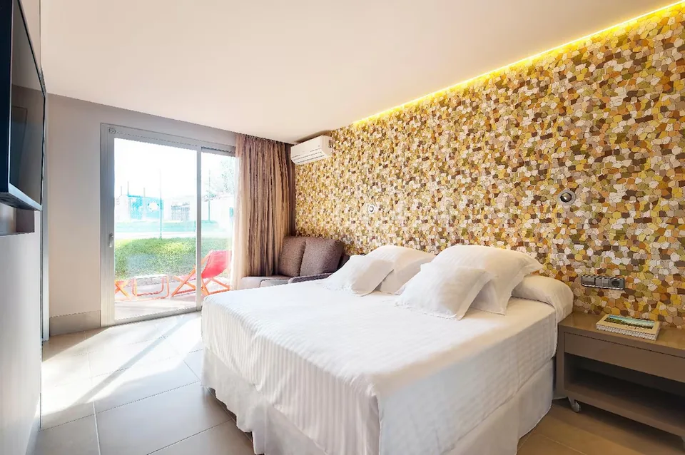 🏖️ ¡Ofertón a Ibiza! Hotel 4⭐️Todo Incluido + Vuelos