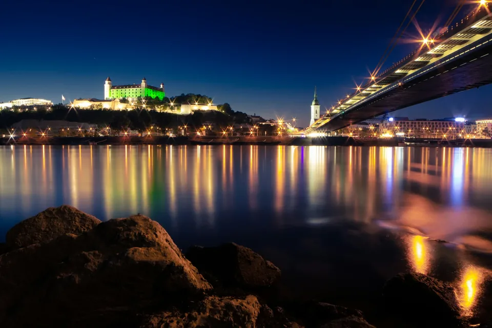 🇸🇱🎄 Bratislava: 4 noches en Hotel 4* + VUELOS