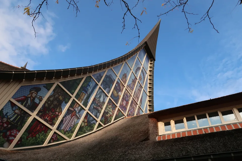 🧚 Ruta mágica por Ámsterdam y el Parque Efteling durante 6 días 🚗
