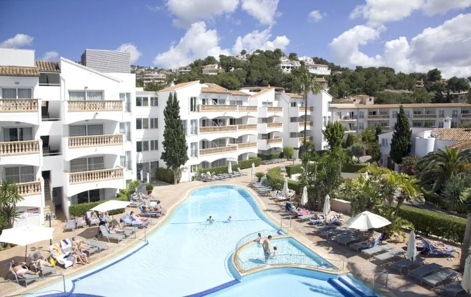 🏝️ Puente de Diciembre en Mallorca: 3 Noches + Vuelos