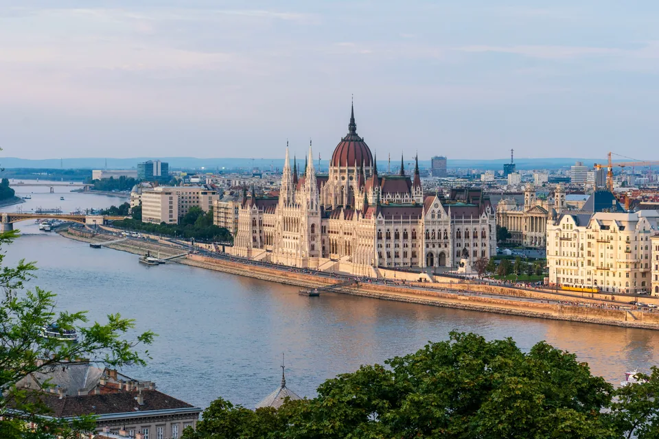 🏰 Budapest y Praga 🛫+ 🛏️ ¡El corazón de Europa Central en una sola escapada!