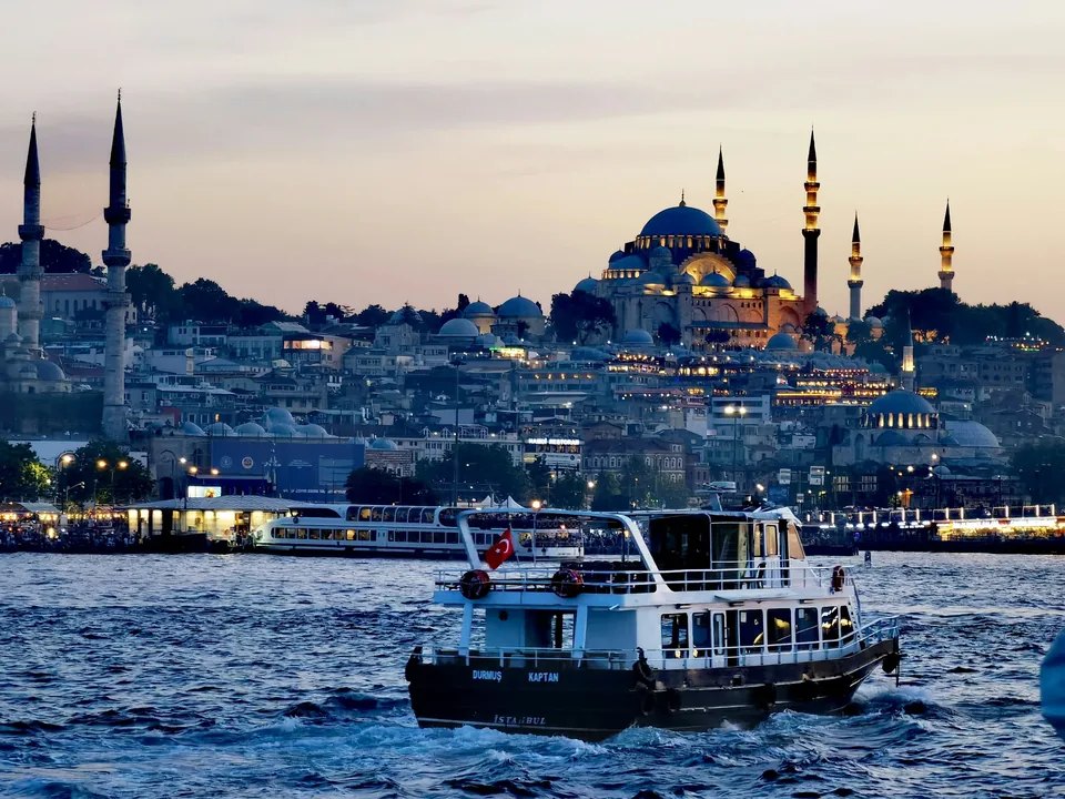 🕌Estambul: 4 noches con VUELOS + hotel con desayuno