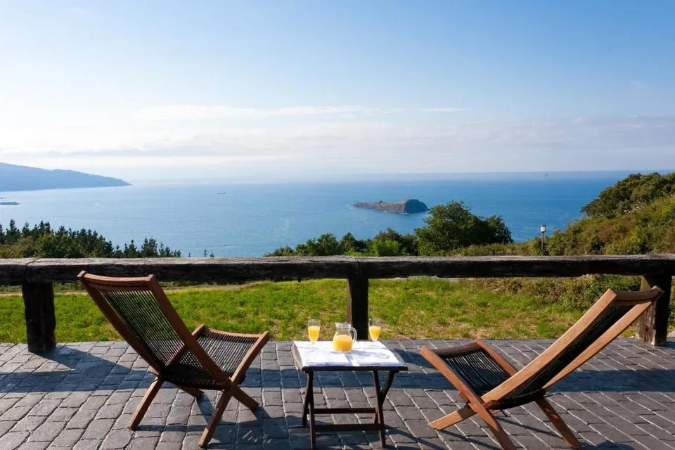 🌄 Vizcaya: Hotel 3* + Desayuno + Dto en Tratamientos