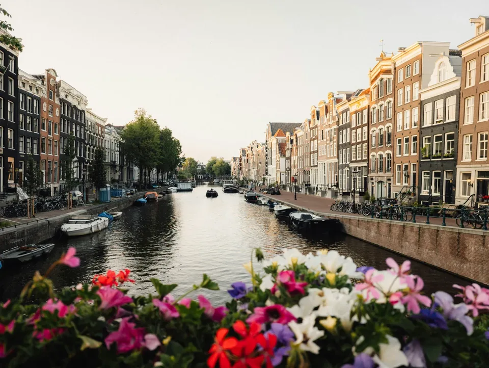 🏛️ Berlín y Ámsterdam: 7 Días + Hotel + Vuelos